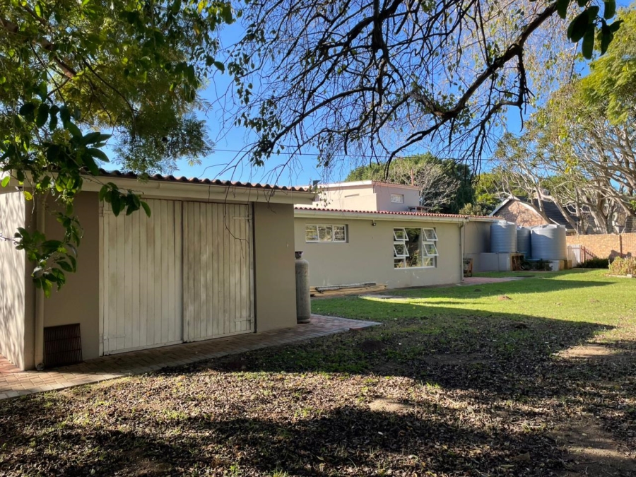 5 Bedroom Property for Sale in West Bank Eastern Cape